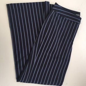 Express black with blue stripes slacks 9/10